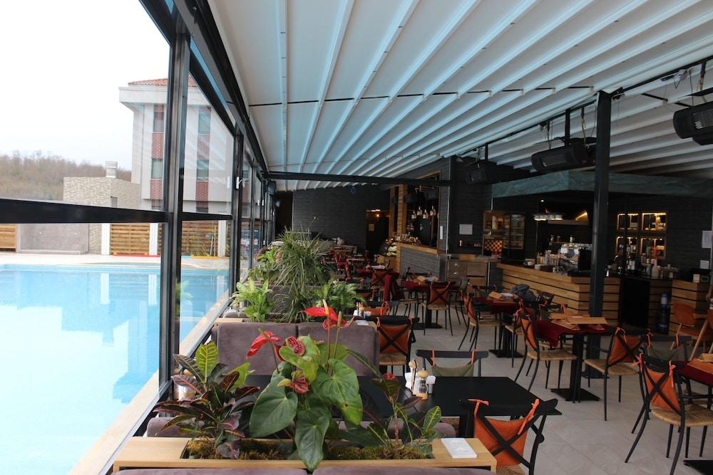 Ucar Royal Aparthotel Ağva Exterior foto