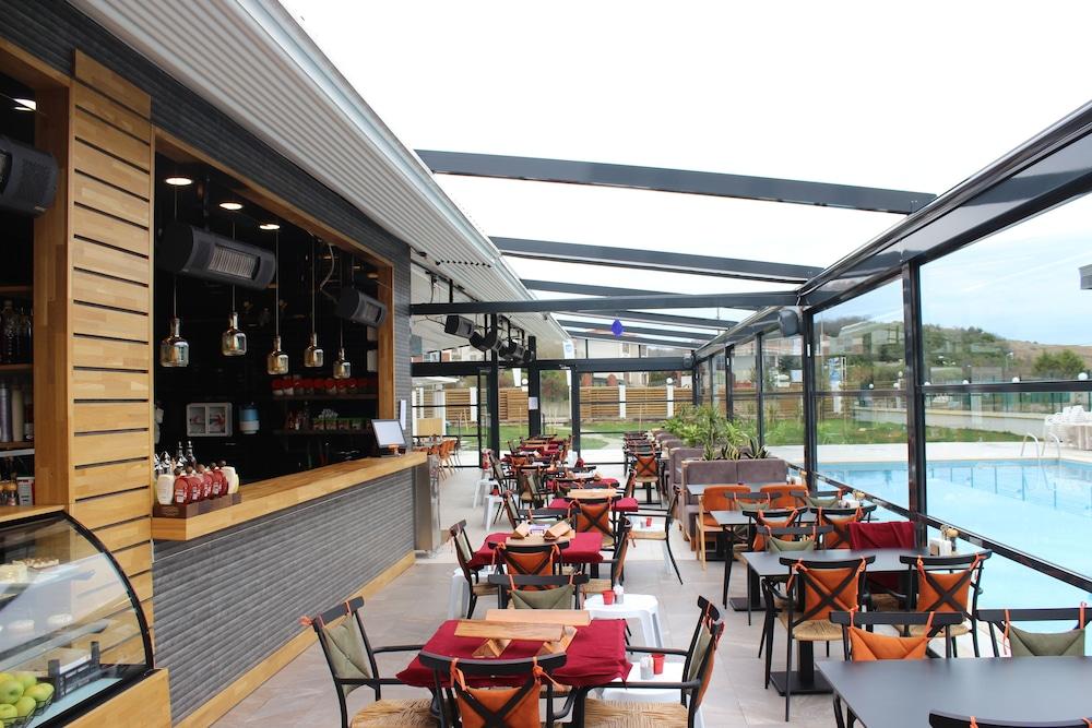 Ucar Royal Aparthotel Ağva Exterior foto